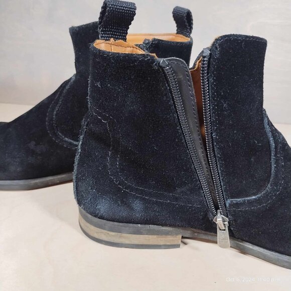 Call it Spring Men's Suede‎ ankle boots with zipper dress shoes design. Size 9.5 - Picture 8 of 12